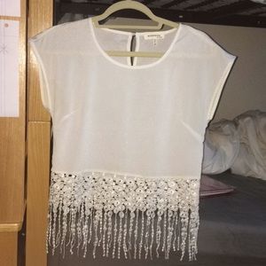 White crop shirt